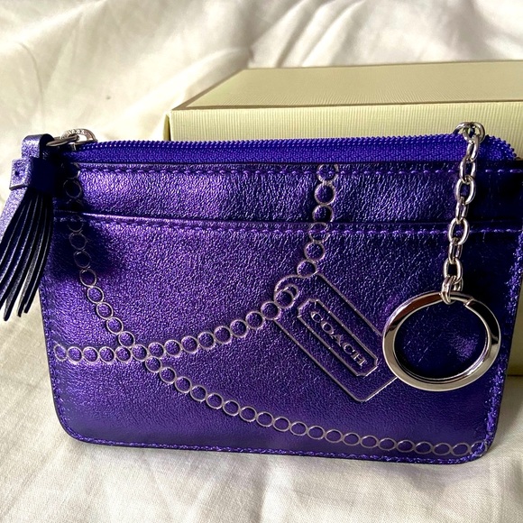 🔥COACH Vintage coin purse  Gifting 🎁 Classy Authentic ⭐️. Not from outlet - Picture 4 of 11
